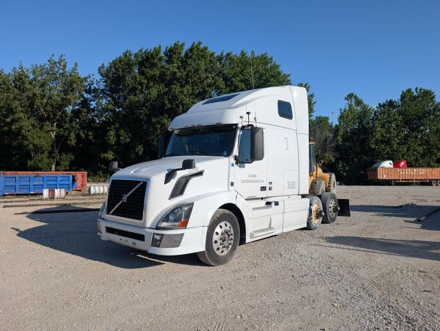 2013 Volvo VNL Parts Unit