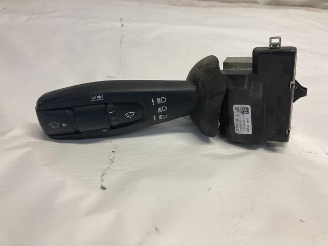 2018 Freightliner CASCADIA Turn Signal/Column Switch: P/N 06-89334-002