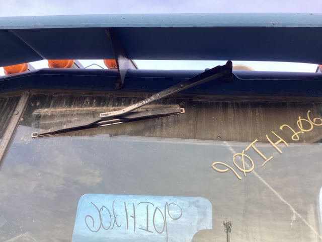 International 9300 Left Windshield Wiper Arm: Driver Side Wiper Arm